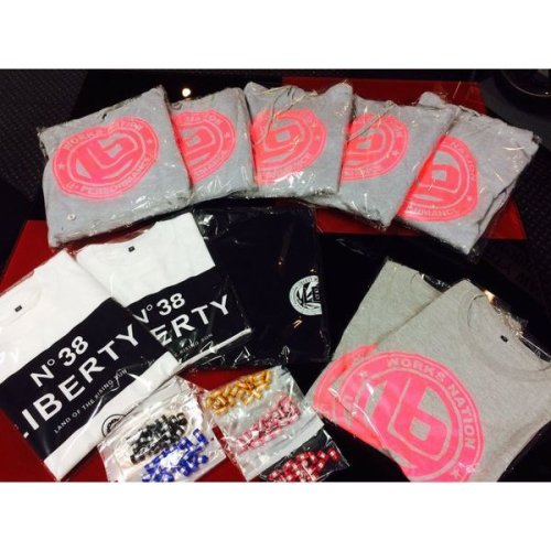 LB★グッズ入荷情報～ワァーオ^^