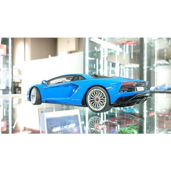 画像3: Autoart 1/18 Lamborghini Aventador S Pearl Blue