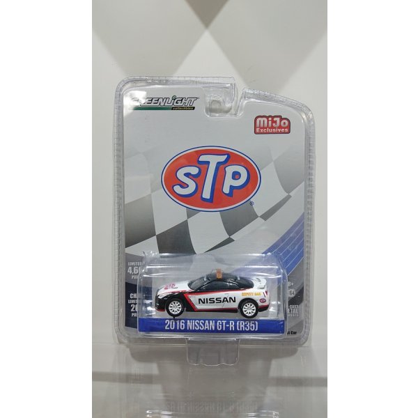 画像1: GREEN LIGHT 1:64 NISSAN GT-R R35 STP SAFTY CAR