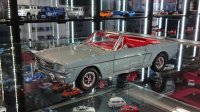 auto world 1:18 1965 American Muscle Collection Ford Mustang Convertible Silver Gray