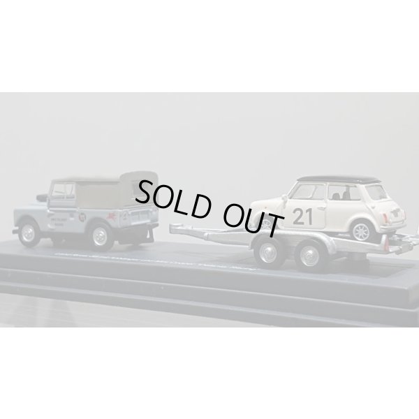 画像3: Schuco 1/87 Land Rover 88 mit Anhanger und Mini Cooper "Delaney Racing"