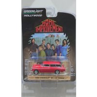 GREEN LIGHT 1:64 Hollywood Series '55 CHEVROLET BEL AIR NOMAD