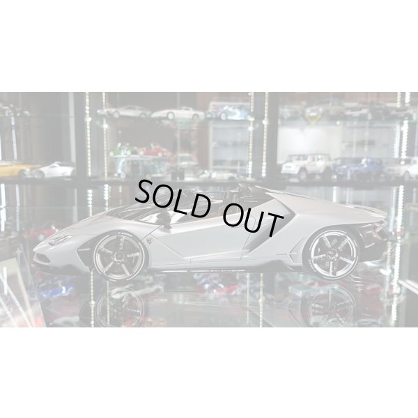 画像2: Autoart 1/18 Lamborghini Centenario Roadster Matt Silver