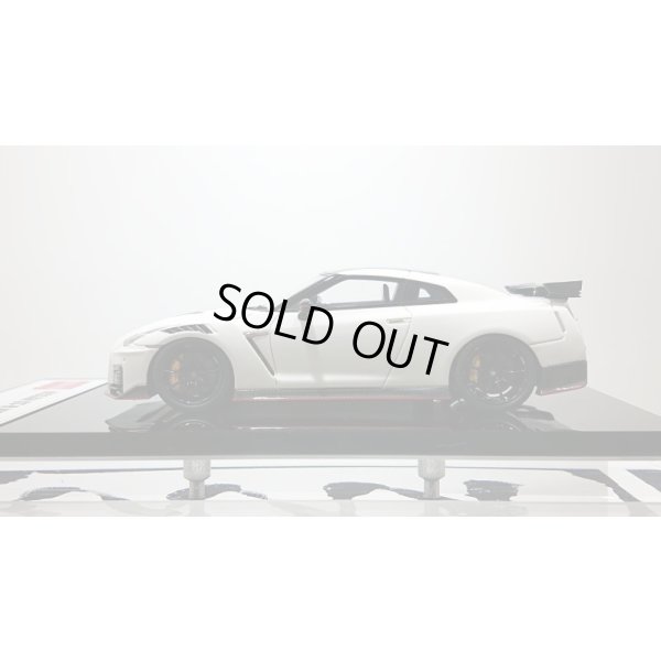 画像2: EIDOLON 1/43 NISSAN GT-R NISMO 2020 Brilliant White Pearl