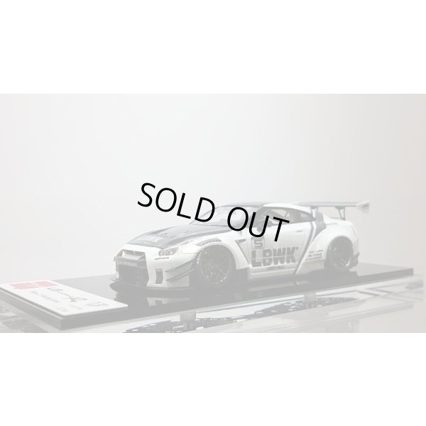 画像1: EIDOLON 1/43 LB WORKS GT-R Type 2 Racing Spec Pearl White / LBWK Stripe