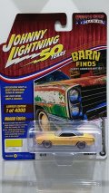 Johnny Lightning 1:64 Muscle Cars USA - Release 20-B '70 Plymouth Barracuda(Dirty) Lemon Twist w/Flat Black