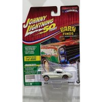Johnny Lightning 1:64 Muscle Cars USA - Release 20-A '57 Chevy Corvette(Dirty) Inca Silver w/White