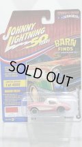 Johnny Lightning 1:64 Muscle Cars USA - Release 20-B '57 Chevy Corvette(Dirty) Venetian Red w/White
