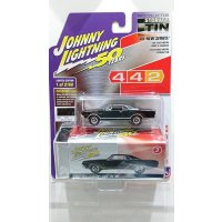 JOHNNY LIGHTNING 1/64 Collector's Tin 2019 Release 2 '67 Olds 442 W-30 in Gloss Black