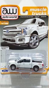 auto world muscle trucks 1/64 '18 Ford F-150 Lariat White Platinum