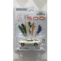 GREEN LiGHT EXCLUSIVE 1/64 '72 Oldsmobile Vista Cruiser 56th Annual Indianapolis 500 Mile Race Official Press Car