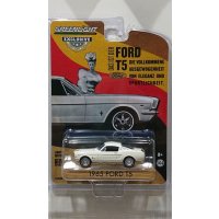 GREEN LiGHT EXCLUSIVE 1/64 '65 Ford T5 - White