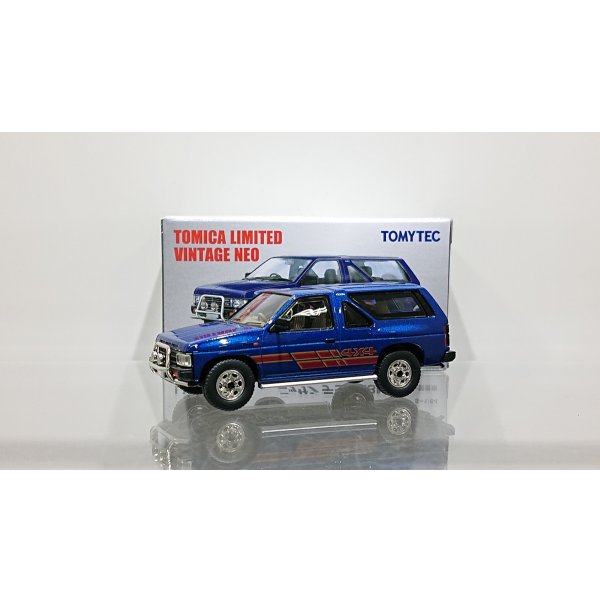 画像1: TOMYTEC 1/64 Limited Vintage Neo Nissan Terrano R3M Optional equipment Dark Blue