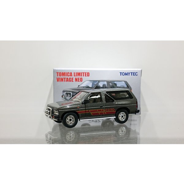 画像1: TOMYTEC 1/64 Limited Vintage Neo Nissan Terrano R3M Optional equipment Gray