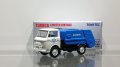 TOMYTEC 1/64 Limited Vintage Mazda E2000 Garbage Truck (White/Blue)