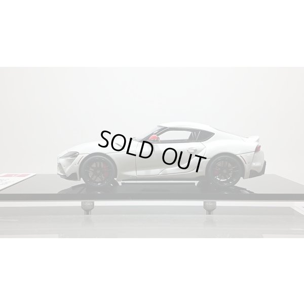 画像2: EIDOLON 1/43 TOYOTA GR SUPRA (US) Launch Edition 2019 Absolute Zero White (Red Interior) Limited 50 pcs.
