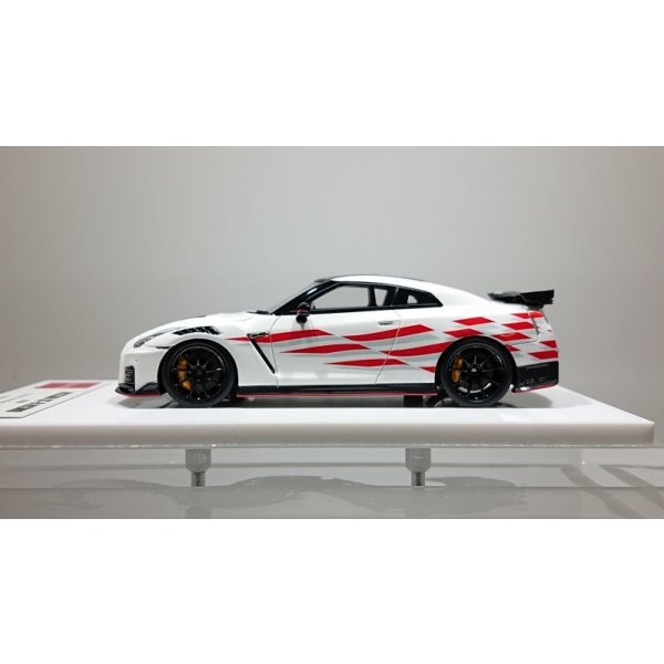 画像2: EIDOLON 1/43 NISSAN GT-R NISMO 2020 Tsukuba Time Attack 2019