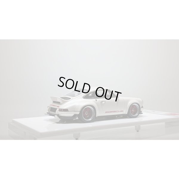 画像2: EIDOLON 1/43 Singer DLS 2018 Pearl White with Burgundy logo