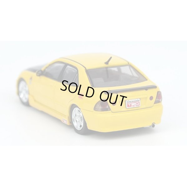 画像3: INNO Models 1/64 Toyota Altezza RS200 Yellow (Japan limited model)