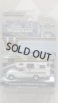 GREEN LiGHT EXCLUSIVE 1/64 '66 Dodge D-100 with Winnebago Slide-In Camper