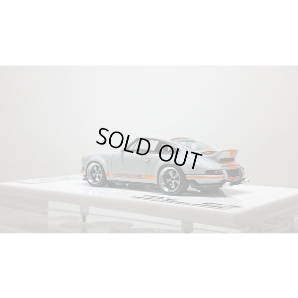 画像3: EIDOLON 1/43 Singer DLS 2018 Light Gray Limited 40 pcs.