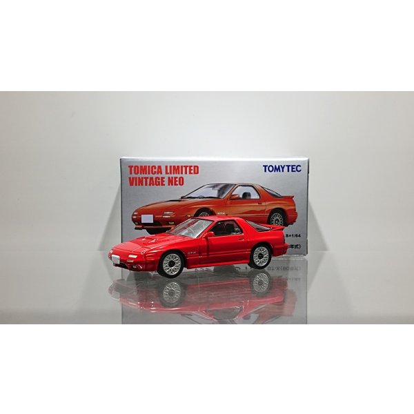 画像1: TOMYTEC 1/64 Limited Vintage NEO Mazda Savanna RX-7 GT-X '90 Red