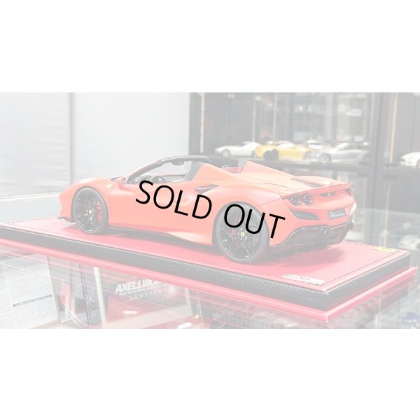 画像4: MR Collection Models 1/18 Ferrari F8 Spider Rosso F1 2019 (Matte) Limited 25pcs.