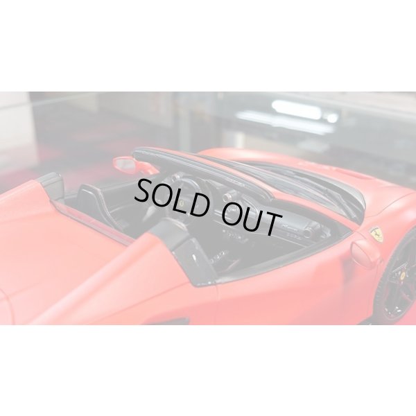 画像6: MR Collection Models 1/18 Ferrari F8 Spider Rosso F1 2019 (Matte) Limited 25pcs.