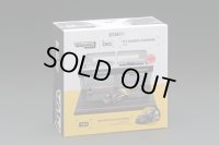 Tarmac Works 1/64 Diorama - BMW Pitbox + BMW M6 GT3 Nurburgring 24h 2016