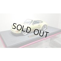 IDEA 1/18 Singer 911 (964) Coupe Pale Green