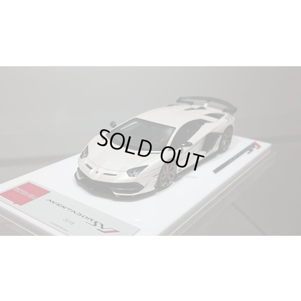 画像4: EIDOLON 1/43 Lamborghini Aventador SVJ 2018 (Leirion wheel) Pearl White (Style Package) Limited 60 pcs.