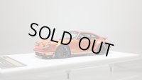VISION 1/43 Singer Porsche 911 Wing up Ver. Arancio Pearl Limited 35 pcs.
