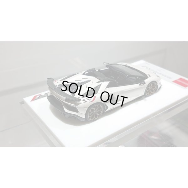 画像10: EIDOLON 1/43 Lamborghini Aventador SVJ Roadster 2019 (Leirion wheel) Pearl White (Style Package) Limited 80 pcs.