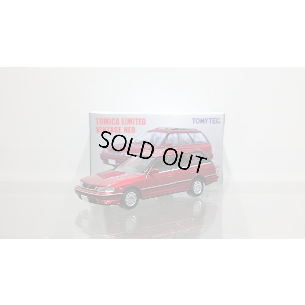 画像1: TOMYTEC 1/64 Limited Vintage NEO Subaru Legacy Touring Wagon Brighton 220 Red