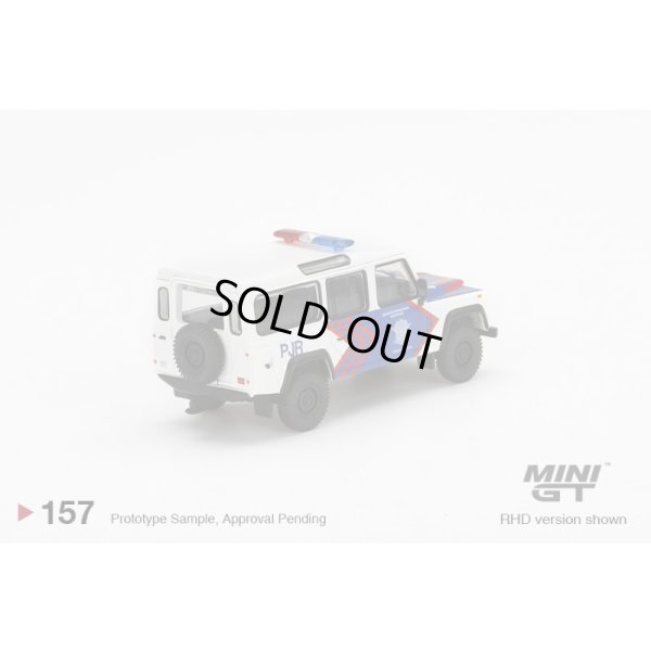 画像3: MINI GT 1/64 Land Rover Defender 110 Korlantas Polri – Indonesian Traffic Police Indonesia Exclusive