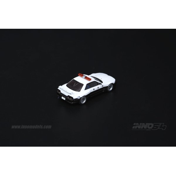 画像3: INNO Models 1/64 Skyline GT-R (R32) "PANDEM ROCKET BUNNY" Japan Police Livery Drift Car