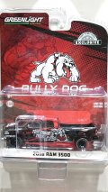 GREEN LiGHT EXCLUSIVE 1/64 2018 Ram 3500 Dually --Bully Dog "Tow, Track or Trail"