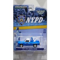 GREEN LiGHT EXCLUSIVE 1/64 1987 GMC Sierra K2500 with Drop in Tow Hook --New York City Police Dept (NYPD)