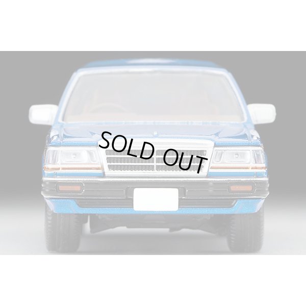 画像6: TOMYTEC 1/64 Limited Vintage NEO Nissan Gloria Wagon V20E GL Custom Ver. (Blue / Wood grain)