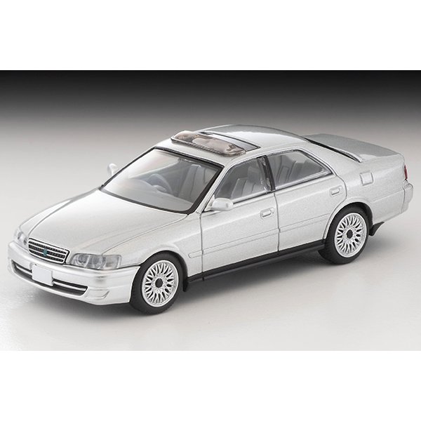 画像2: TOMYTEC 1/64 Limited Vintage NEO Toyota Chaser Avante G (Silver)