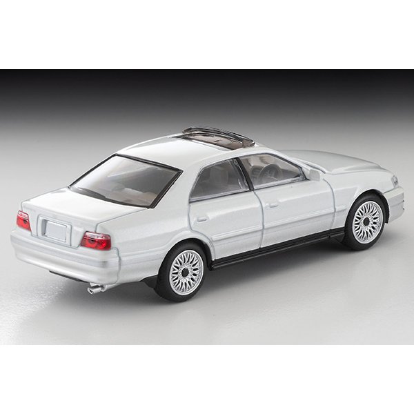 画像3: TOMYTEC 1/64 Limited Vintage NEO Toyota Chaser Avante G (White / Silver)