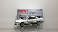 TOMYTEC 1/64 Limited Vintage NEO Toyota Chaser Avante G (White / Silver)