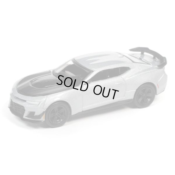 画像2: auto world 1/64 2019 Chevy Camaro ZL1 1LE Satin Steel / Black
