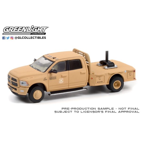 画像1: GREEN LiGHT EXCLUSIVE 1/64 2018 Ram 3500 Dually Flatbed - Carabineros de Chile