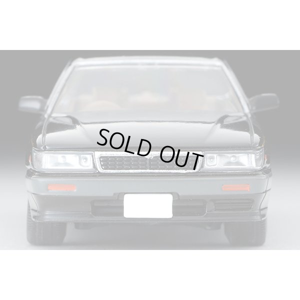 画像6: TOMYTEC 1/64 Limited Vintage NEO Nissan Laurel Medalist Club S (Black)