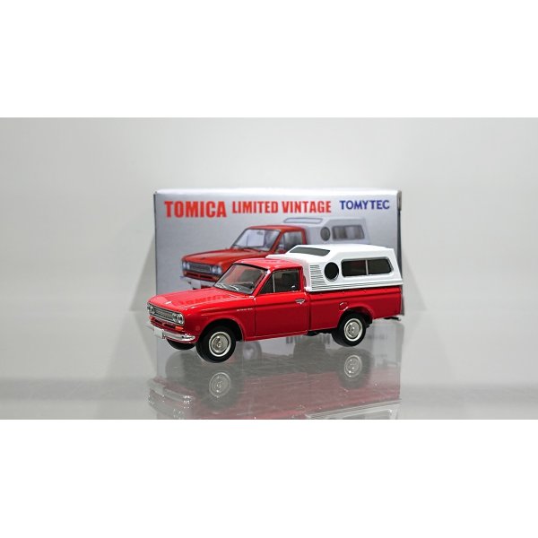 画像1: TOMYTEC 1/64 Limited Vintage Datsun Truck North American specification (Red)