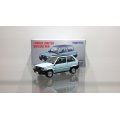 TOMYTEC 1/64 Limited Vintage NEO Fiat Panda 1000CL (Light Blue)