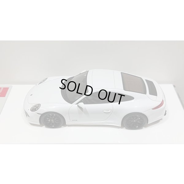 画像4: EIDOLON 1/43 Porsche 911 (991) Carrera 4 GTS 2014 Carrara White Metallic