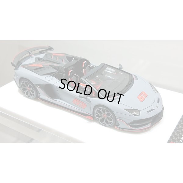 画像11: EIDOLON 1/43 Lamborghini Aventador SVJ 63 Roadster 2019 Matte Gray Limited 100 pcs.