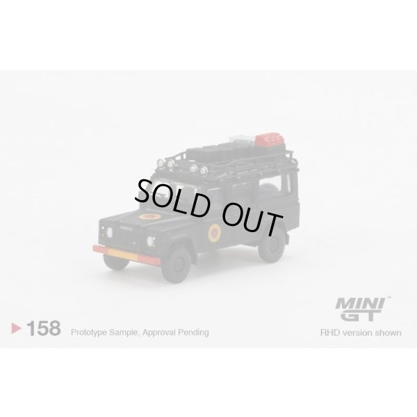 画像2: MINI GT 1/64 Land Rover Defender 110 Indonesian State Intelligence Agency (RHD) Indonesia Exclusive